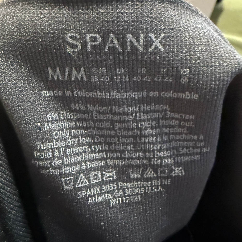 SPANX Look At Me Now seamless high-waisted leggings - Picture 3 of 3